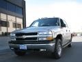 2005 Silver Birch Metallic Chevrolet Suburban 2500 LT 4x4  photo #2