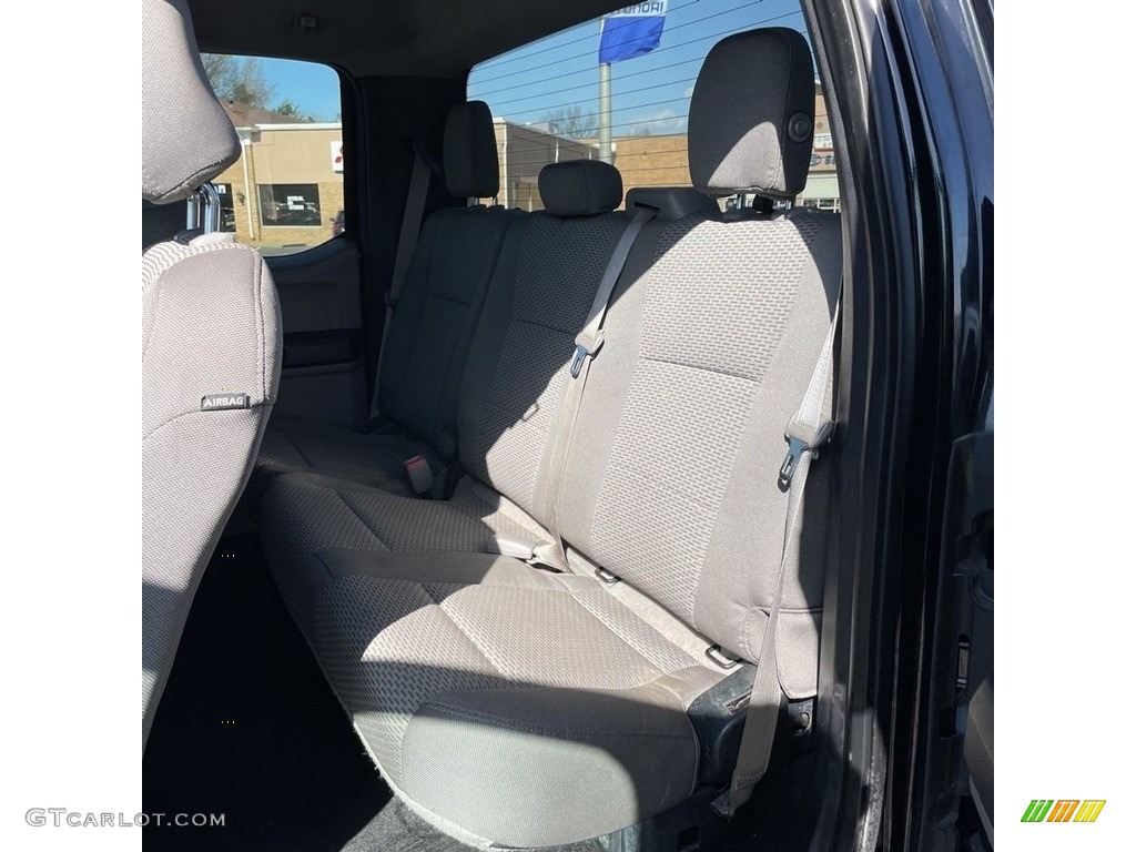 2016 F150 XLT SuperCab - Shadow Black / Medium Earth Gray photo #12