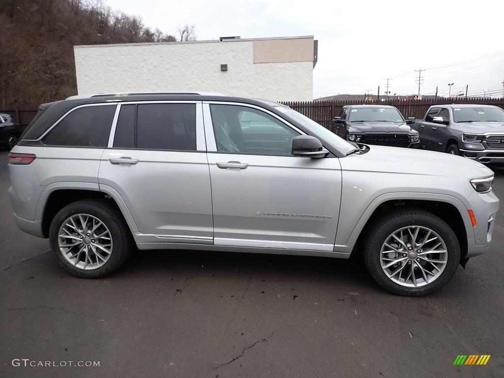 Silver Zynith 2023 Jeep Grand Cherokee Summit 4x4 Exterior Photo #145652899