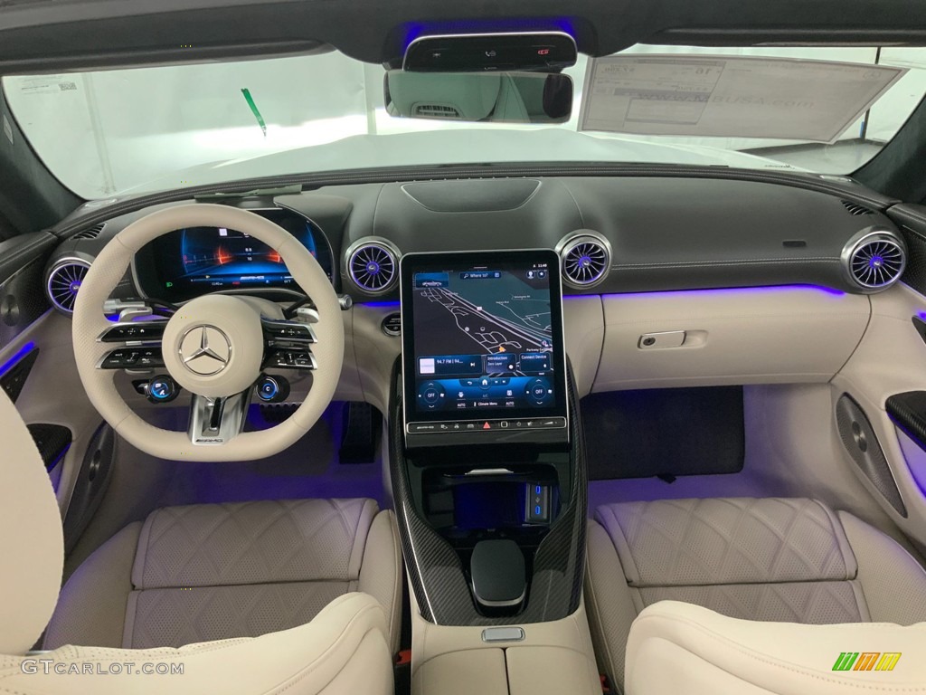 2022 Mercedes-Benz SL AMG 63 Roadster Macchiato Beige/Titanium Grey Dashboard Photo #145653055