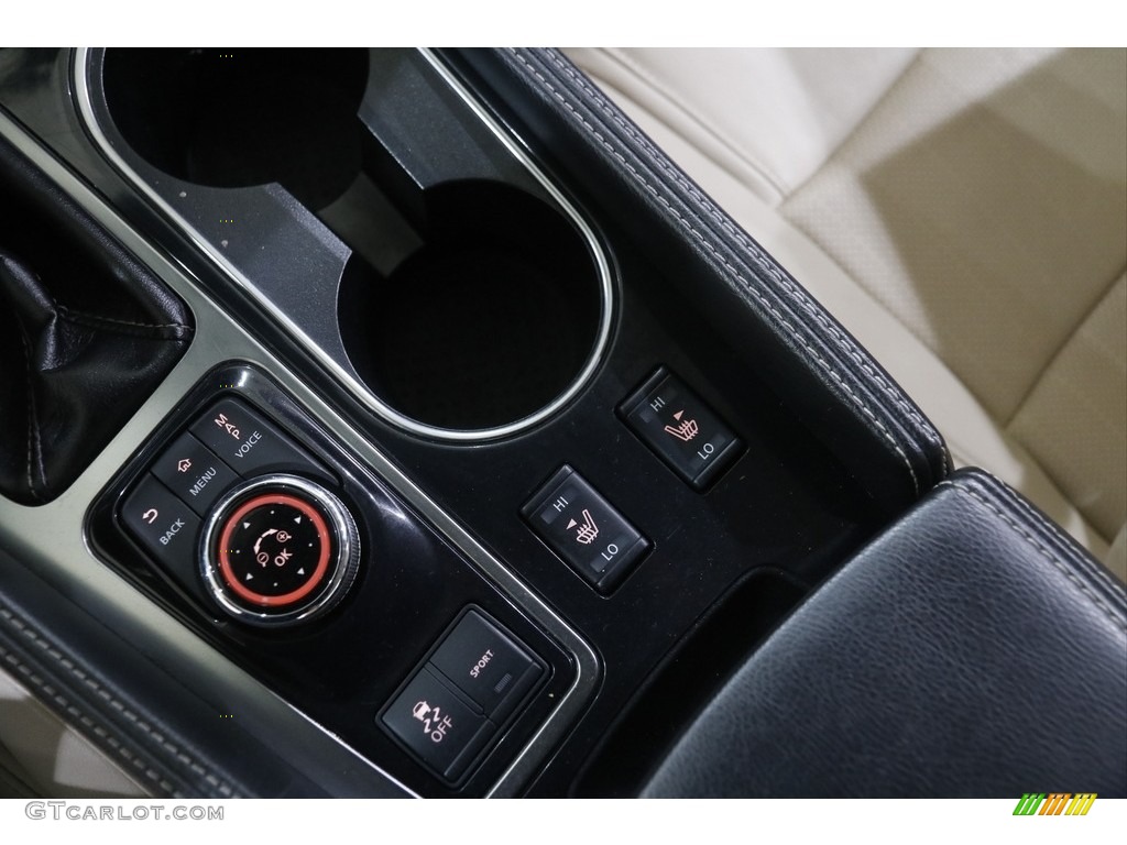 2020 Maxima SV - Super Black / Cashmere photo #17