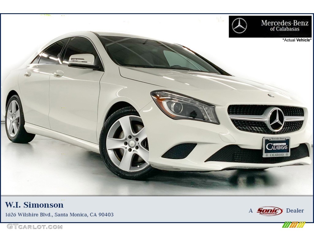 2015 CLA 250 - Cirrus White / Beige photo #1