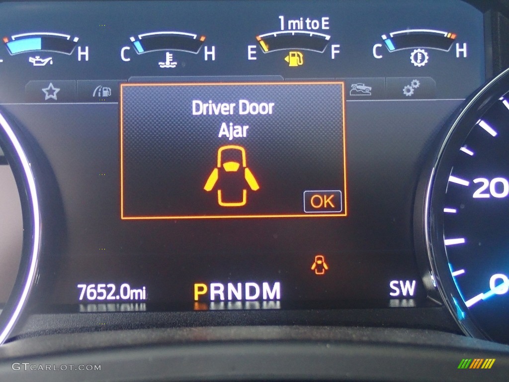 2022 F350 Super Duty Platinum Crew Cab 4x4 - Rapid Red / Medium Earth Gray photo #24