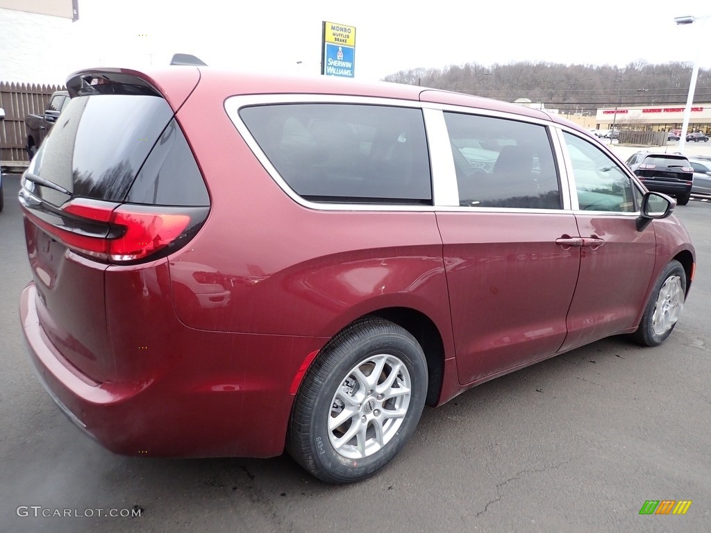 2023 Pacifica Touring L - Velvet Red Pearl / Black/Alloy photo #6