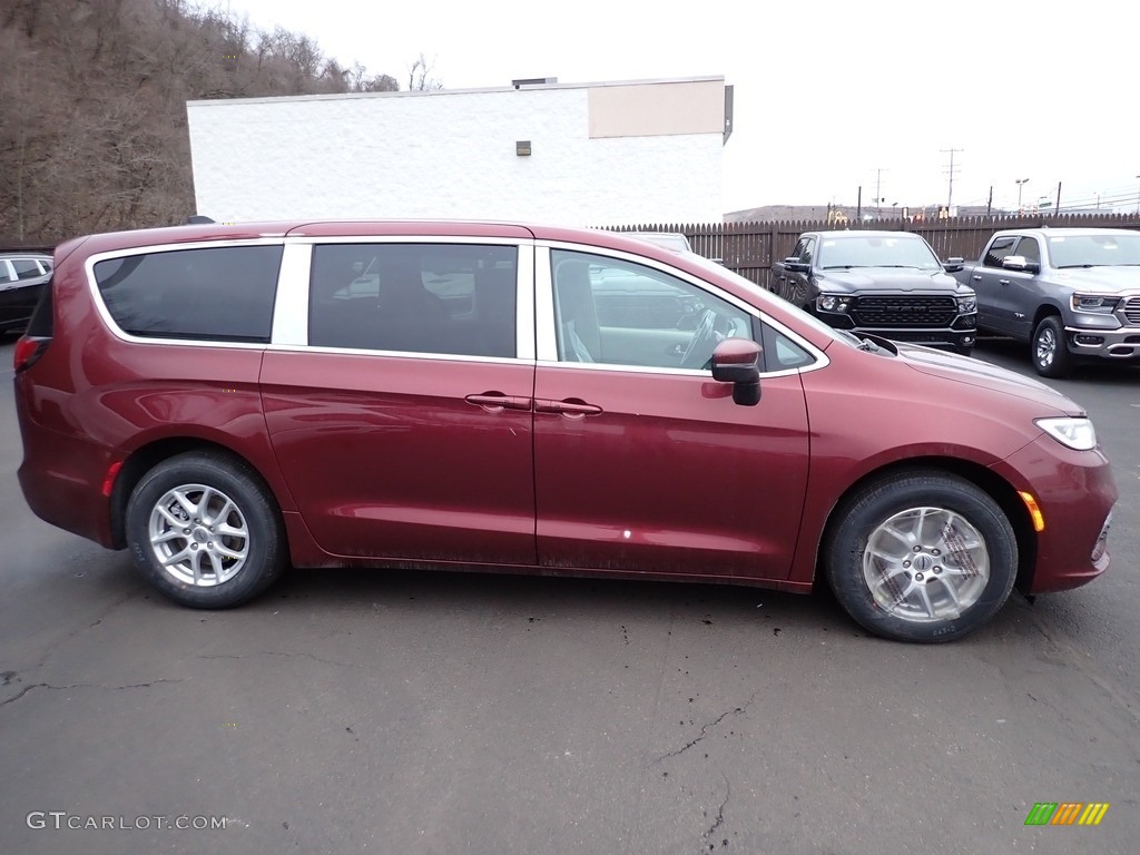 2023 Pacifica Touring L - Velvet Red Pearl / Black/Alloy photo #7