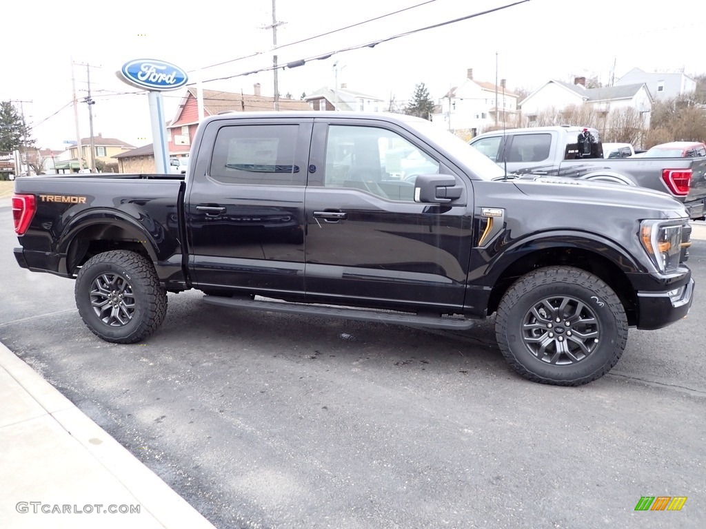 Agate Black Metallic 2022 Ford F150 Tremor SuperCrew 4x4 Exterior Photo #145655860