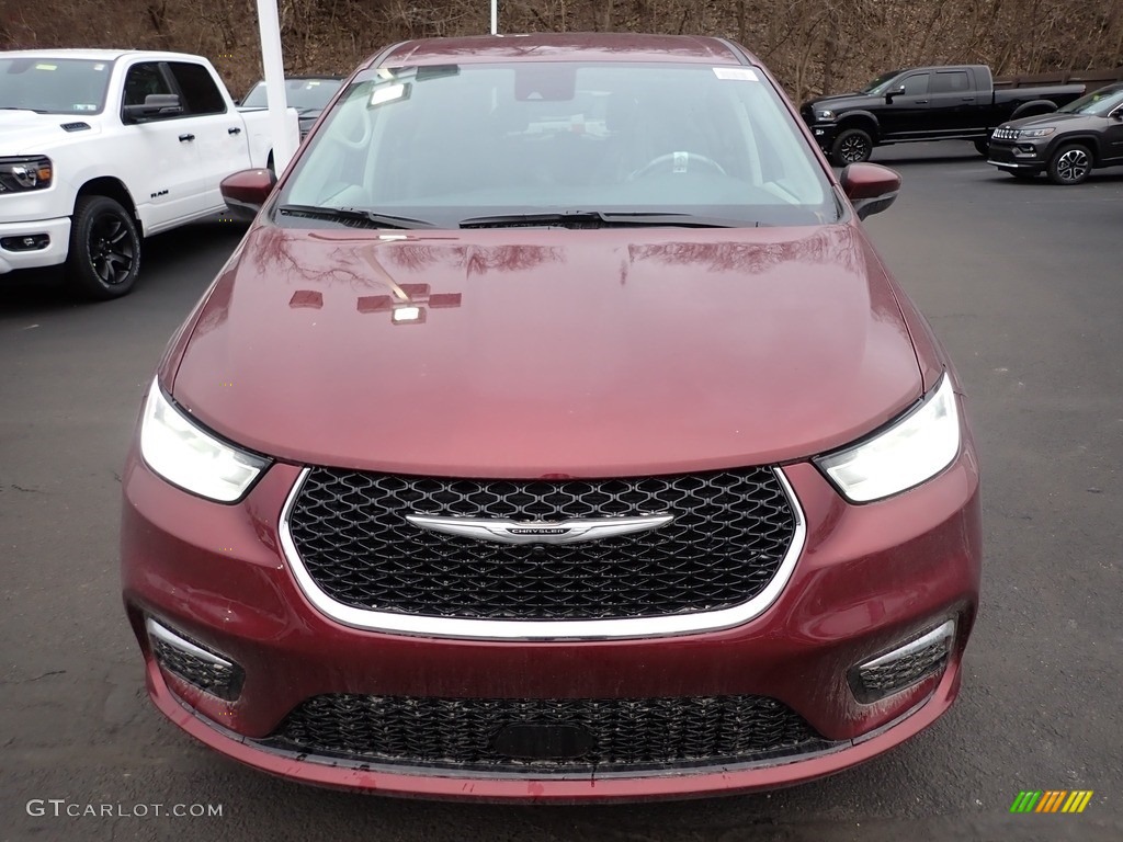 2023 Pacifica Touring L - Velvet Red Pearl / Black/Alloy photo #9
