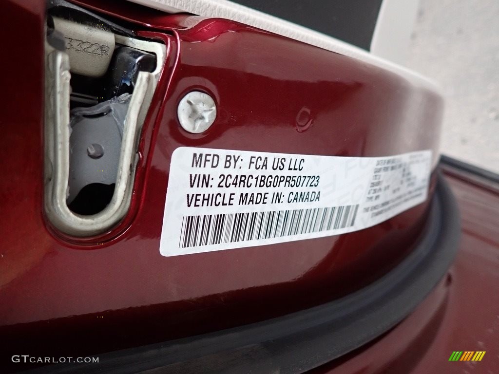 2023 Pacifica Touring L - Velvet Red Pearl / Black/Alloy photo #16