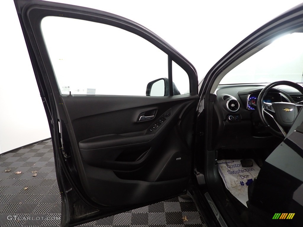 2016 Trax LTZ AWD - Black Granite Metallic / Jet Black photo #11