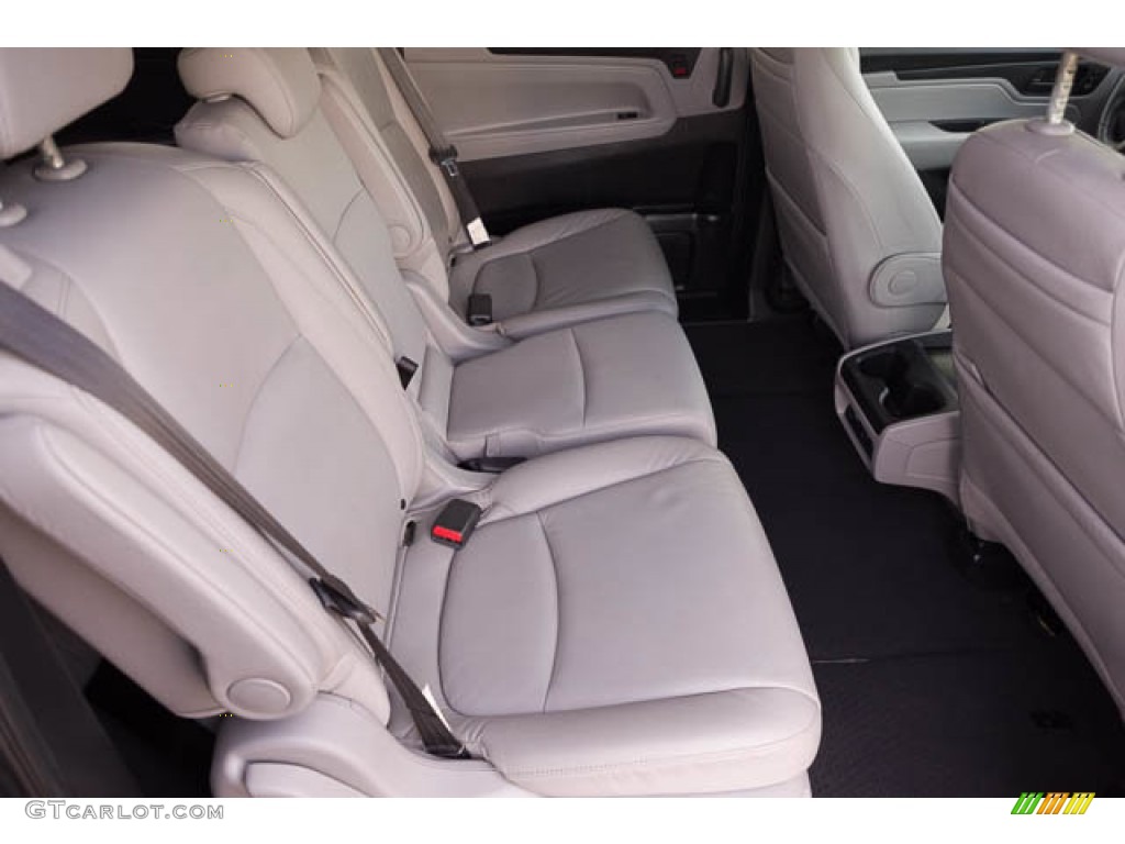 2018 Odyssey EX-L - Lunar Silver Metallic / Gray photo #26