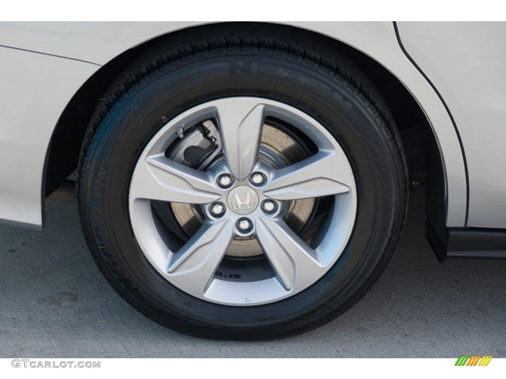 2018 Odyssey EX-L - Lunar Silver Metallic / Gray photo #39