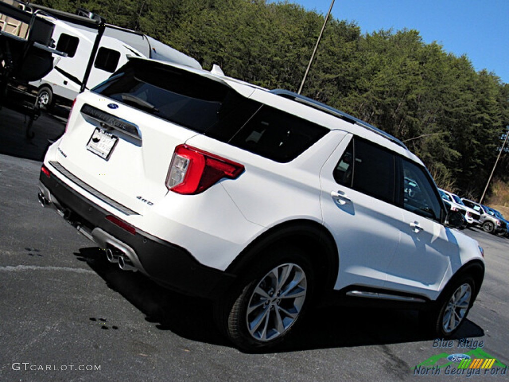 2023 Explorer Platinum 4WD - Star White Metallic Tri-Coat / Sandstone photo #25