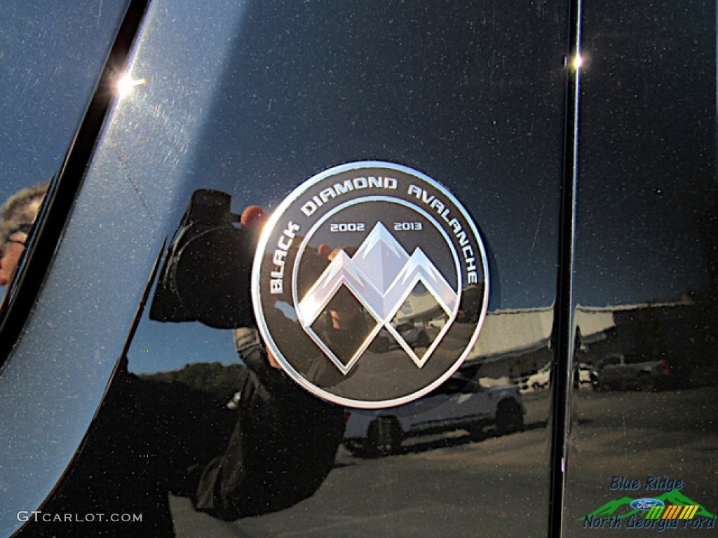 2013 Avalanche LTZ 4x4 Black Diamond Edition - Black / Ebony photo #34