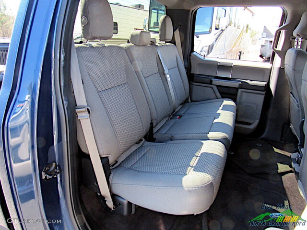 2016 F150 XLT SuperCrew 4x4 - Blue Jeans / Medium Earth Gray photo #13