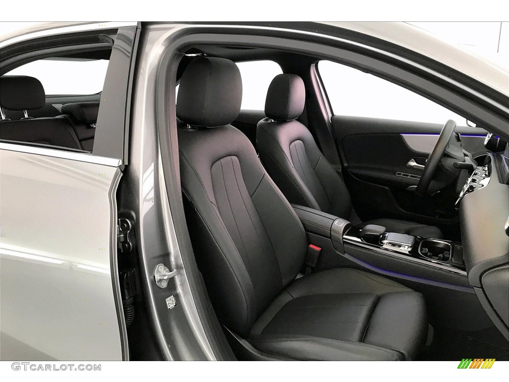 2019 A 220 Sedan - Mountain Grey Metallic / Black photo #6