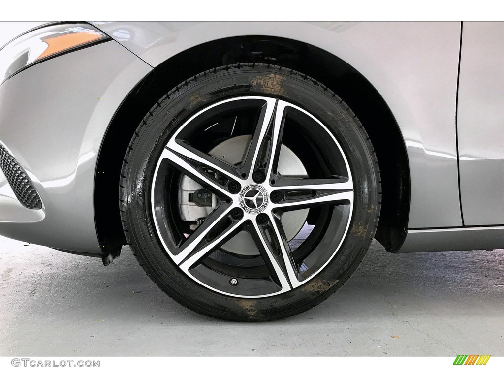 2019 A 220 Sedan - Mountain Grey Metallic / Black photo #8