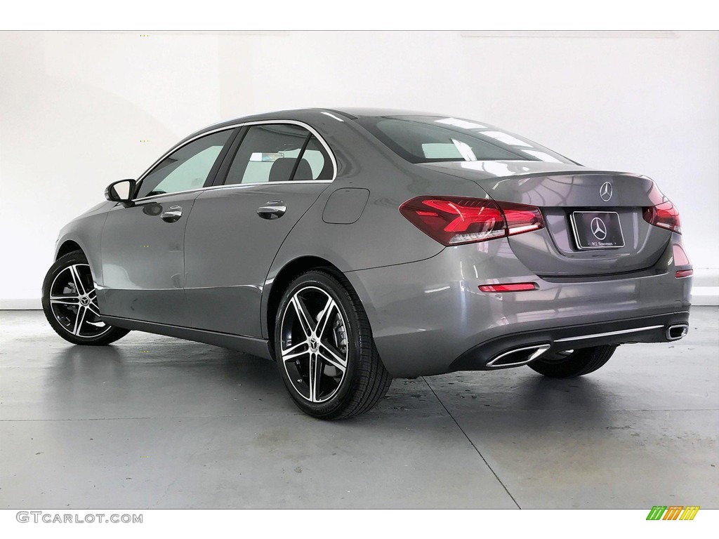 2019 A 220 Sedan - Mountain Grey Metallic / Black photo #10