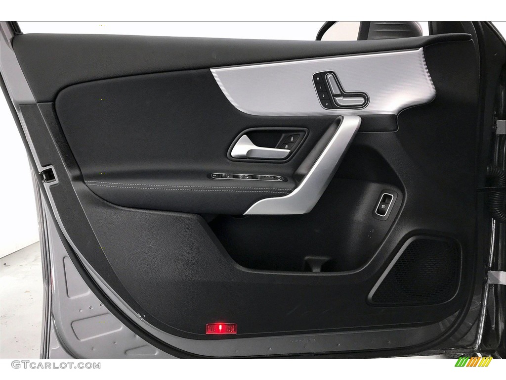 2019 A 220 Sedan - Mountain Grey Metallic / Black photo #25