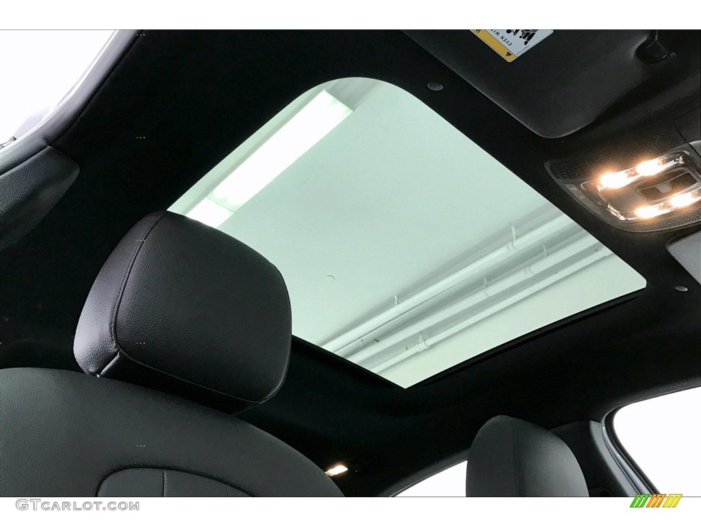 2019 A 220 Sedan - Mountain Grey Metallic / Black photo #28