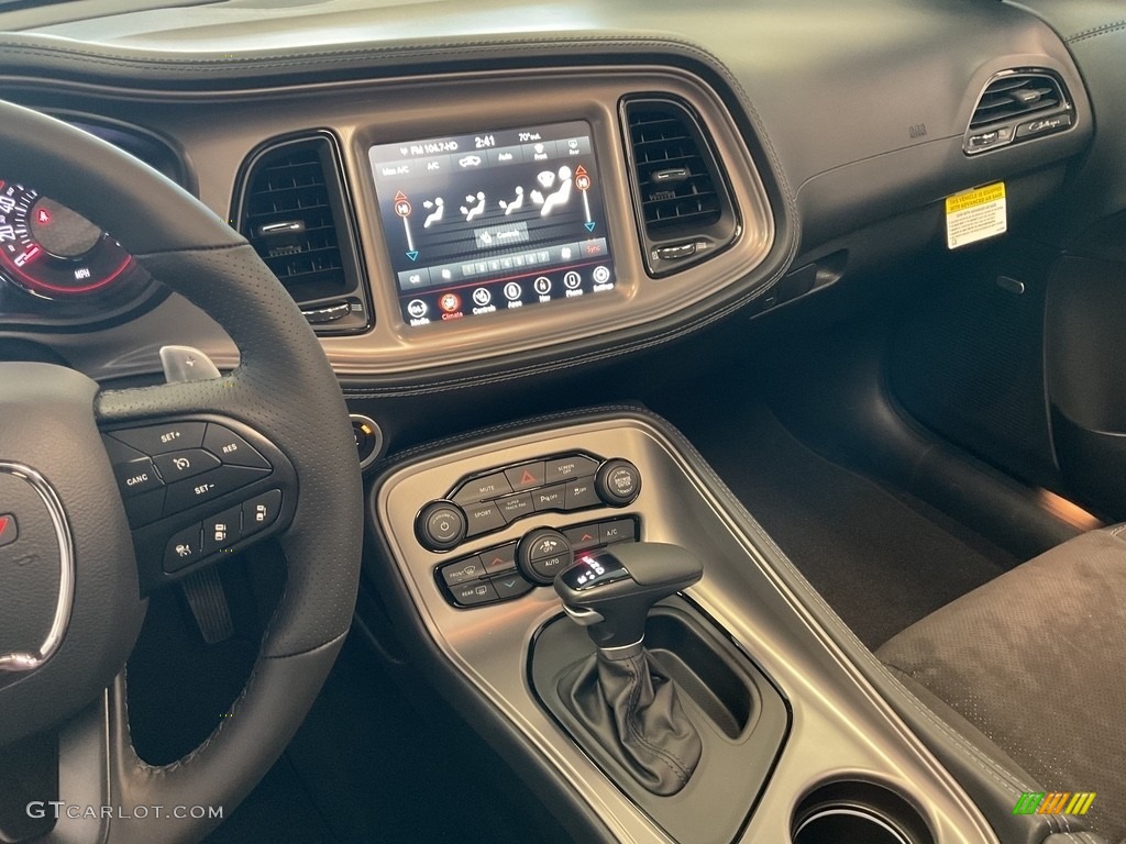 2023 Challenger R/T Plus - Granite Pearl / Black photo #5