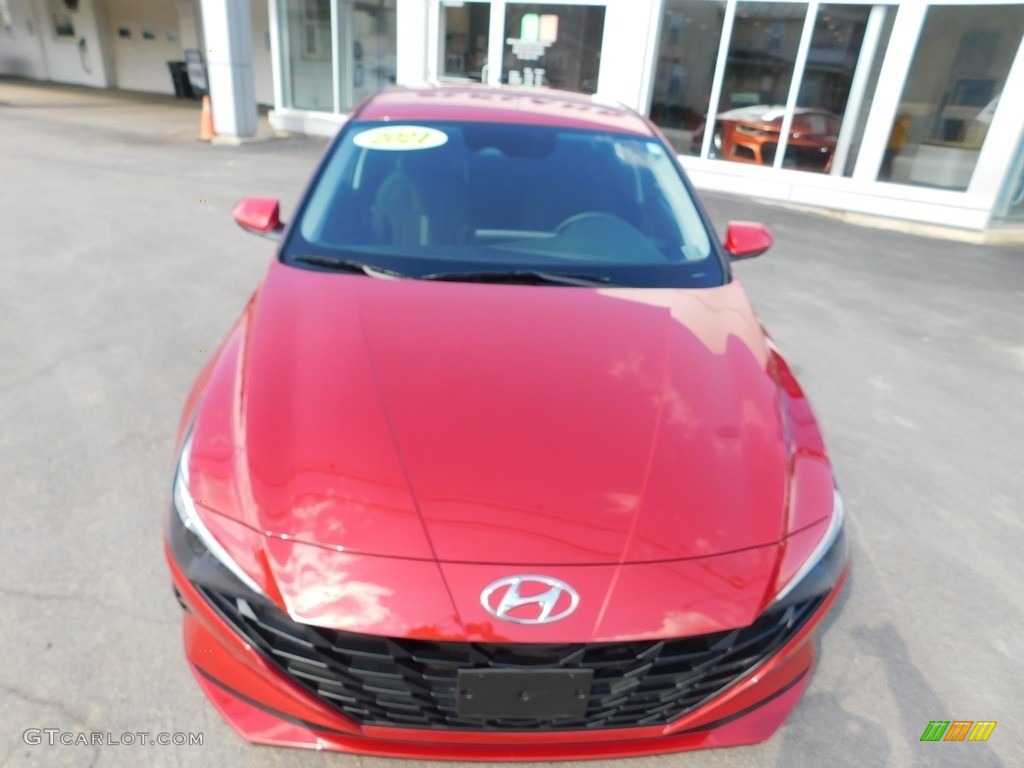 2021 Elantra SE - Scarlet Red Pearl / Black photo #4