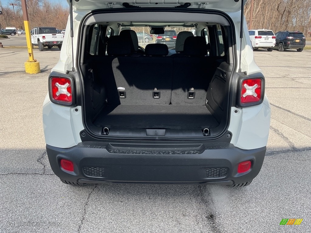 2023 Jeep Renegade Altitude 4x4 Trunk Photo #145663449