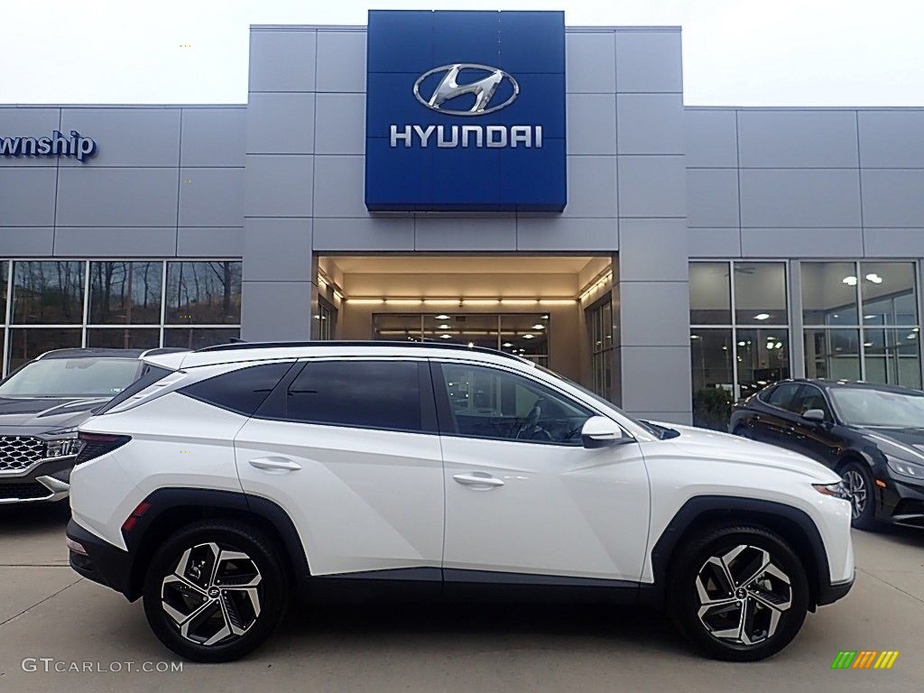 Serenity White Hyundai Tucson