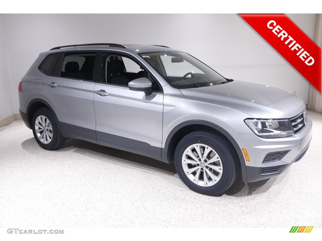 2020 Tiguan S 4MOTION - Pyrite Silver Metallic / Titan Black photo #1