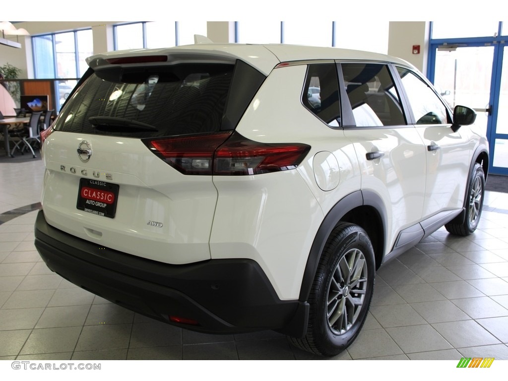 2021 Rogue S AWD - Glacier White / Gray photo #7