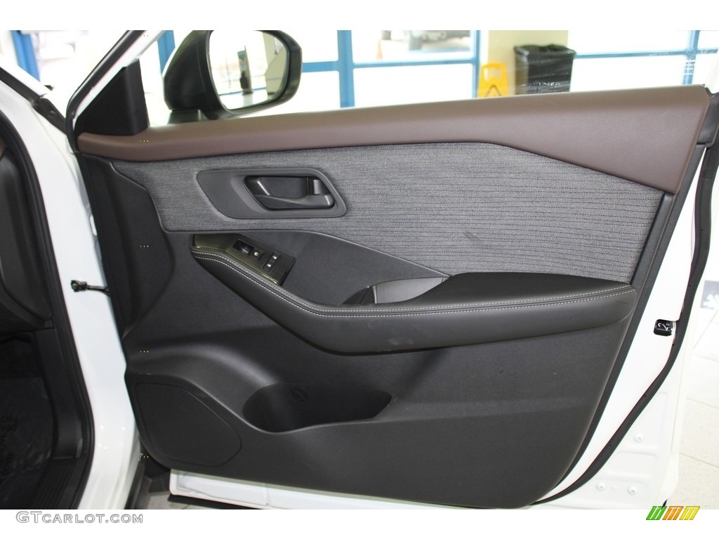 2021 Rogue S AWD - Glacier White / Gray photo #14