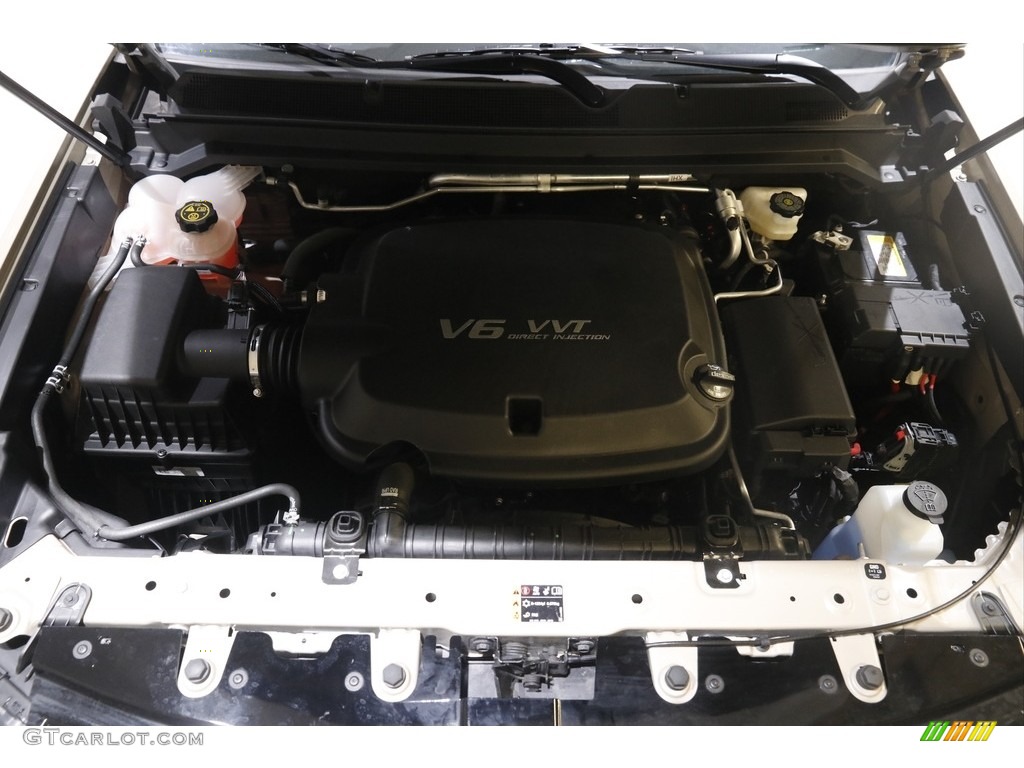 2022 Chevrolet Colorado ZR2 Crew Cab 4x4 Engine Photos