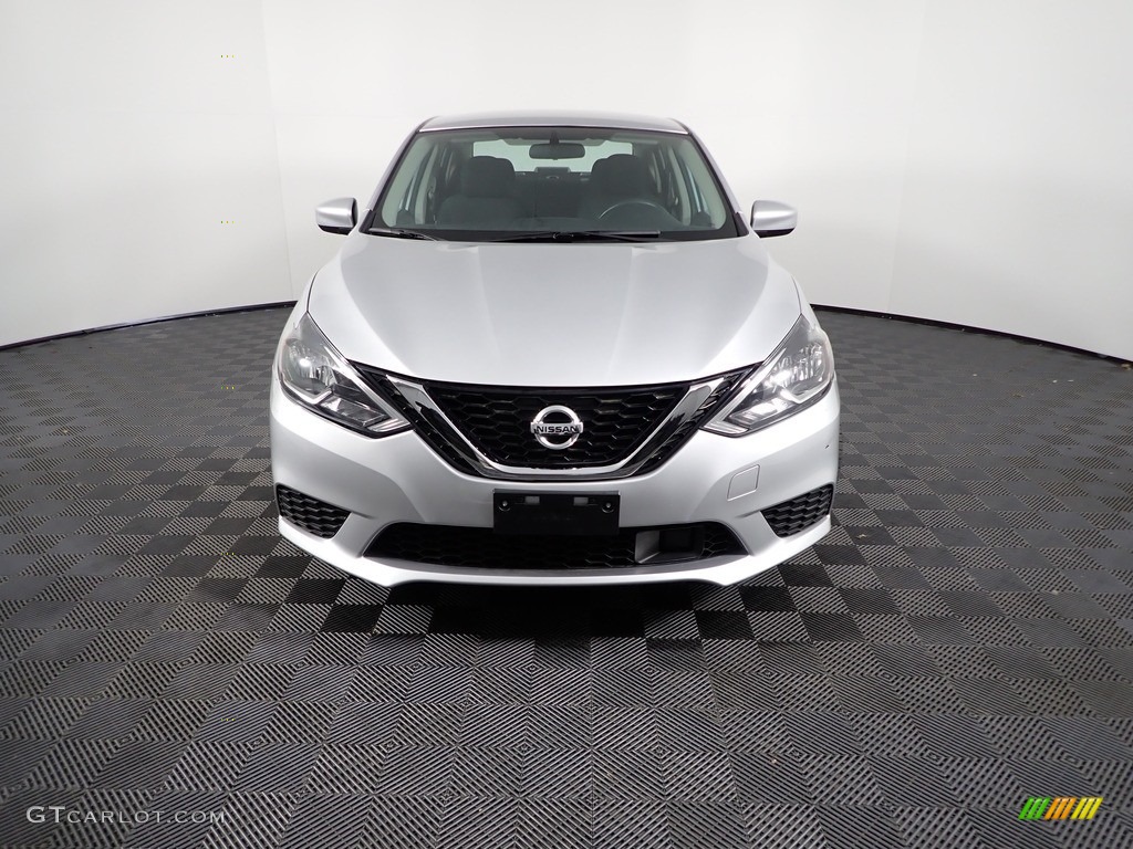 2019 Sentra S - Brilliant Silver Metallic / Charcoal photo #4