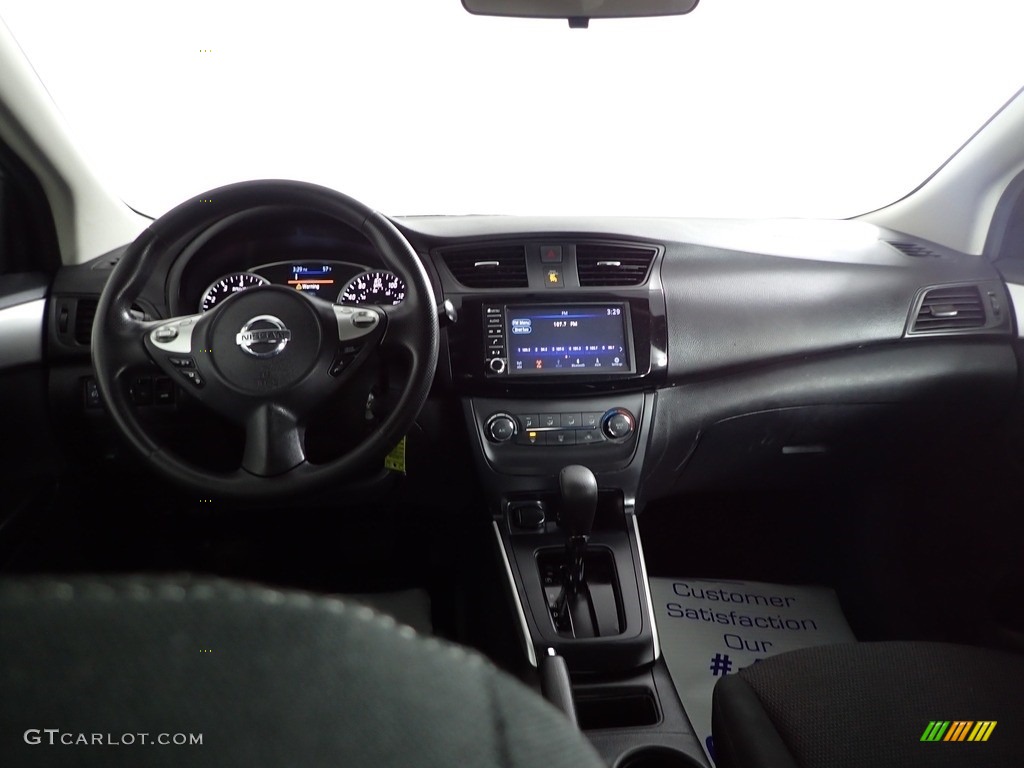 2019 Sentra S - Brilliant Silver Metallic / Charcoal photo #23