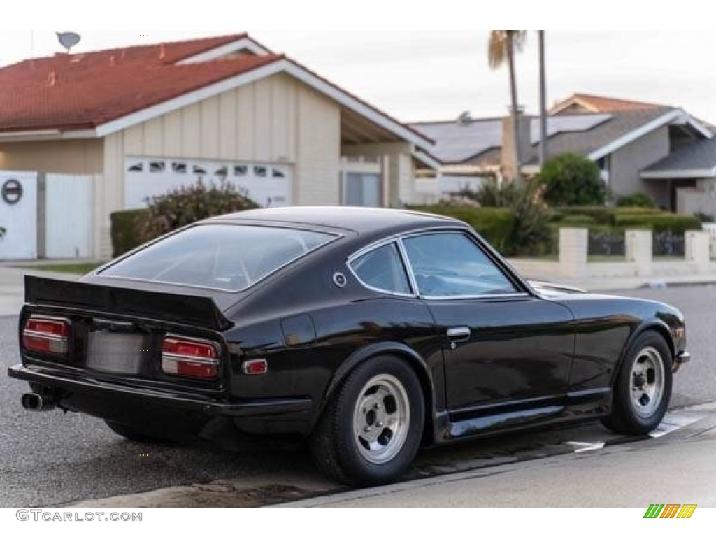 Custom Deep Purple 1971 Datsun 240Z Standard 240Z Model Exterior Photo #145667907
