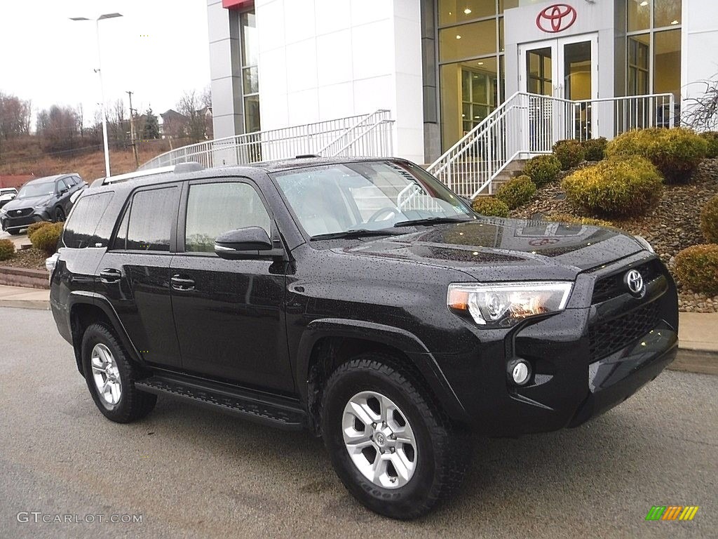 Midnight Black metallic Toyota 4Runner