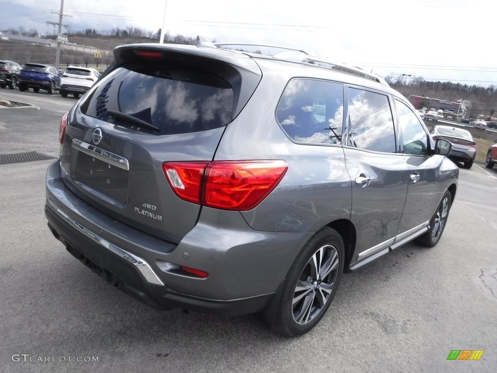 2019 Pathfinder Platinum 4x4 - Gun Metallic / Charcoal photo #9