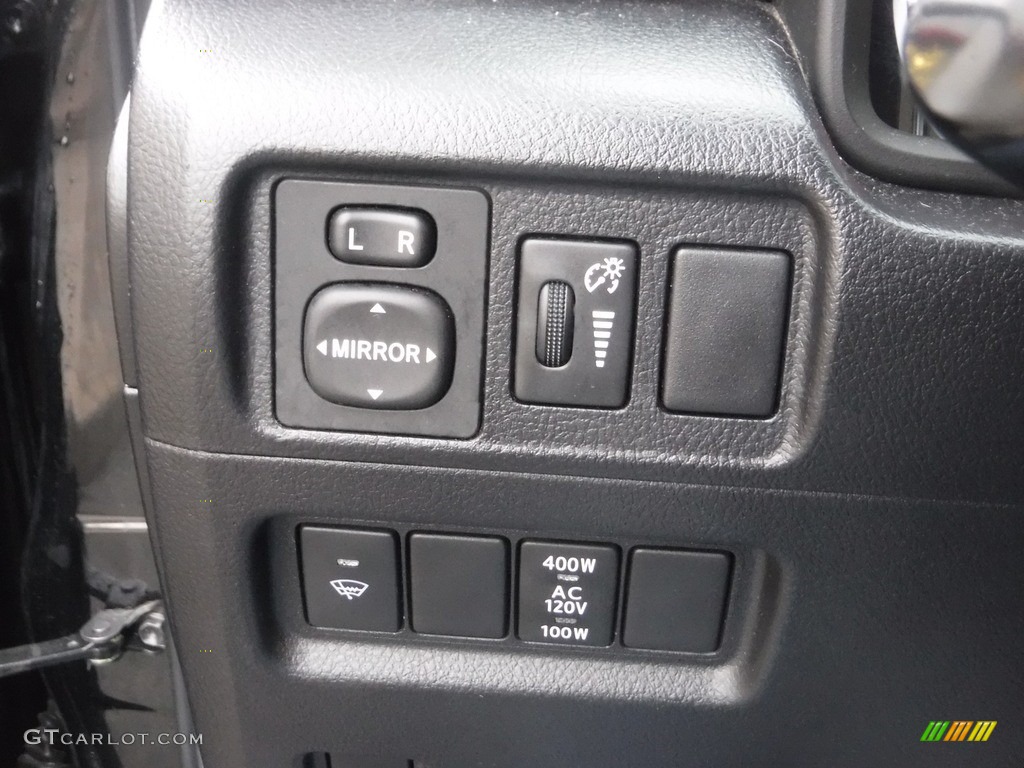 2019 4Runner SR5 Premium 4x4 - Midnight Black metallic / Sand Beige photo #26