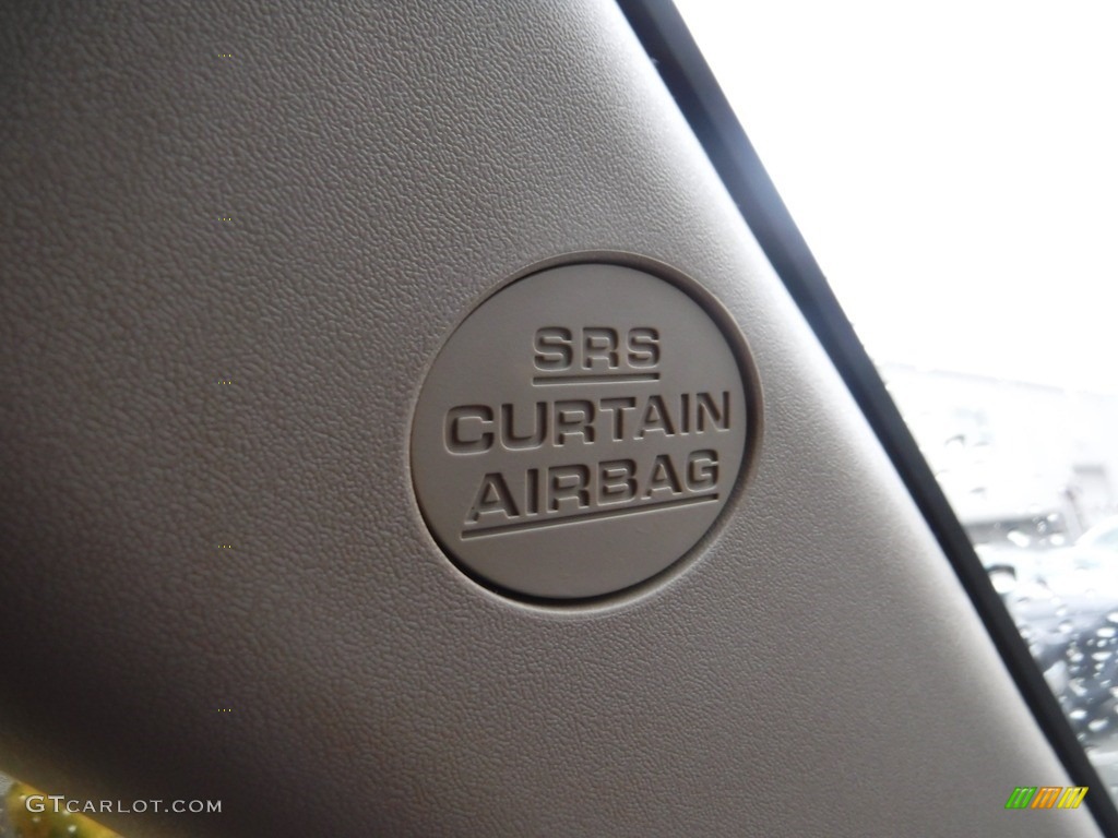 2019 4Runner SR5 Premium 4x4 - Midnight Black metallic / Sand Beige photo #31