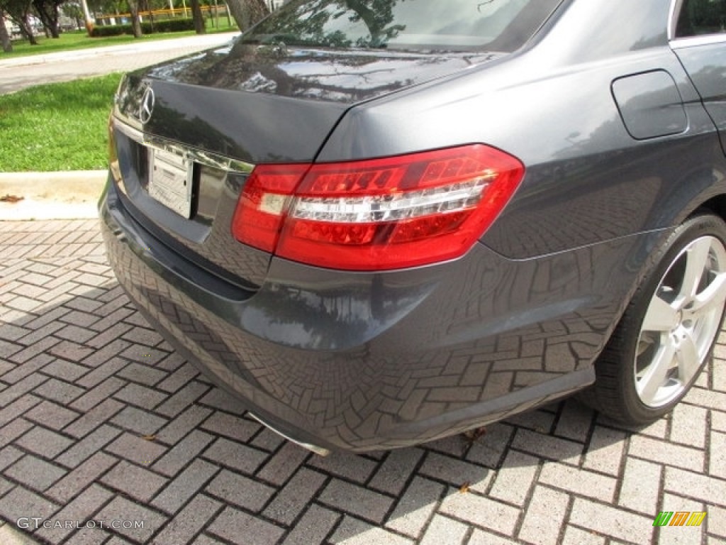 2010 E 350 Sedan - Steel Grey Metallic / Natural Beige photo #21