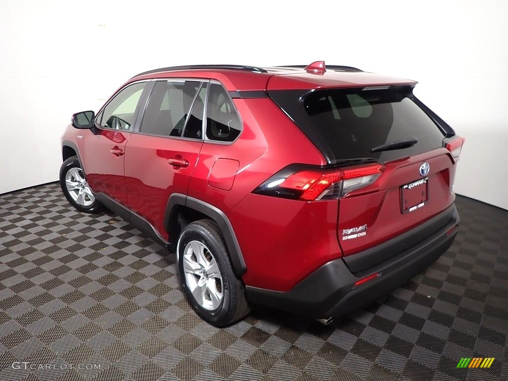 2019 RAV4 XLE AWD Hybrid - Ruby Flare Pearl / Black photo #11