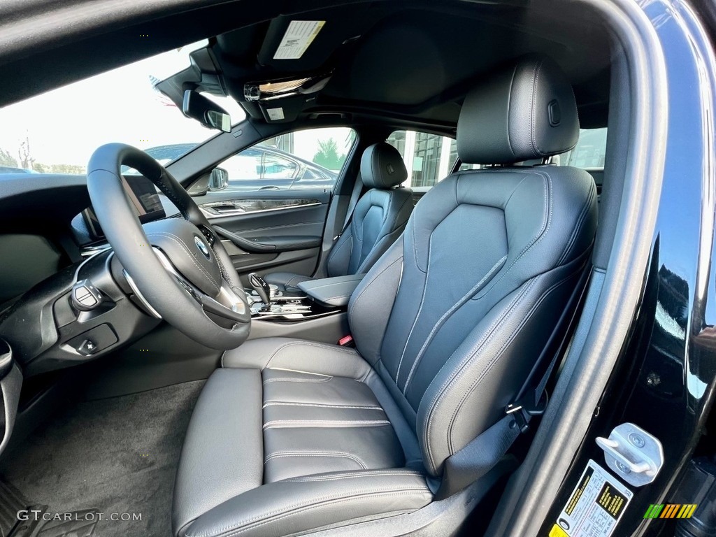 2023 BMW 5 Series 530e xDrive Sedan Front Seat Photo #145670755