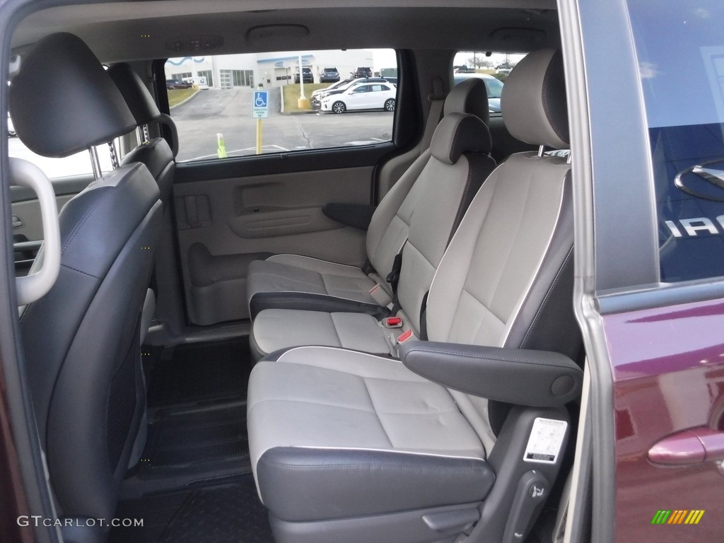 2018 Sedona LX - Venetian Red / Dark Graphite photo #27