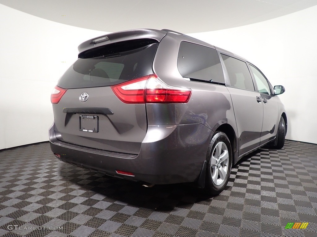 2015 Sienna L - Predawn Gray Mica / Bisque photo #13