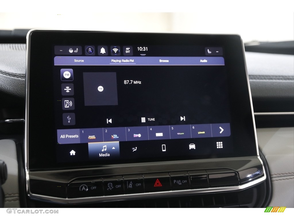 2022 Jeep Compass Limited 4x4 Controls Photo #145671655