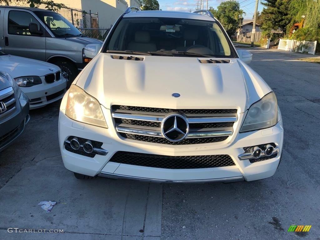 2010 GL 350 BlueTEC 4Matic - Arctic White / Cashmere photo #1
