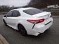 Super White - Camry SE Photo No. 13