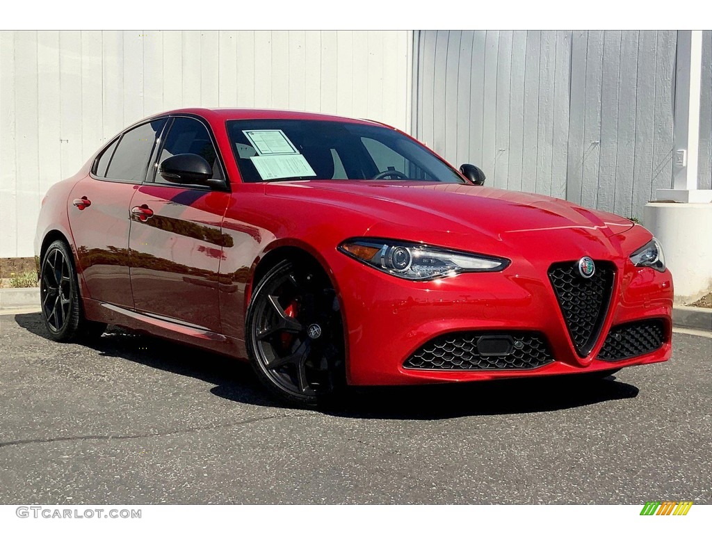 2019 Giulia RWD - Alfa Rosso (Red) / Black photo #33