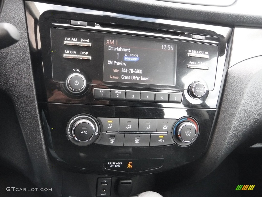2015 Rogue S AWD - Super Black / Charcoal photo #16