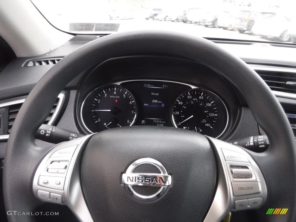 2015 Rogue S AWD - Super Black / Charcoal photo #21