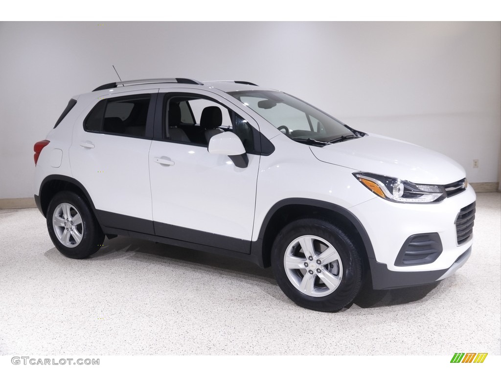 2022 Trax LT AWD - Iridescent Pearl Tricoat / Jet Black/Light Ash Gray photo #1